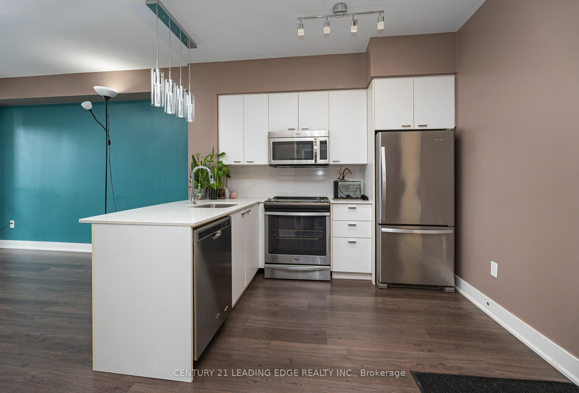 Photo de la propriété:  30 Roehampton Ave 506  ON M4P 0B9 