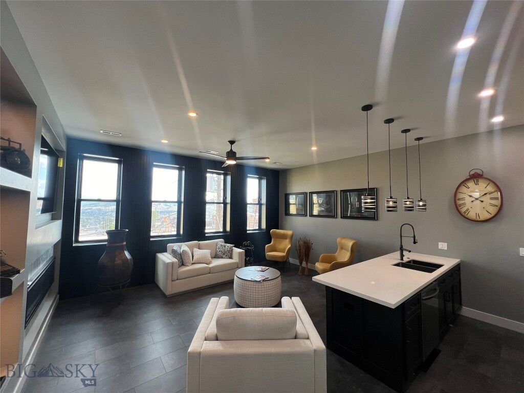 Property Photo:  114 W Park B  MT 59701 