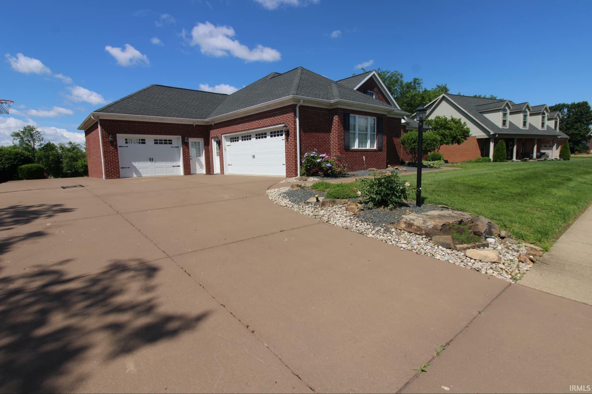 Property Photo: 10818 Eagle Crossing Drive IN 47725-8002