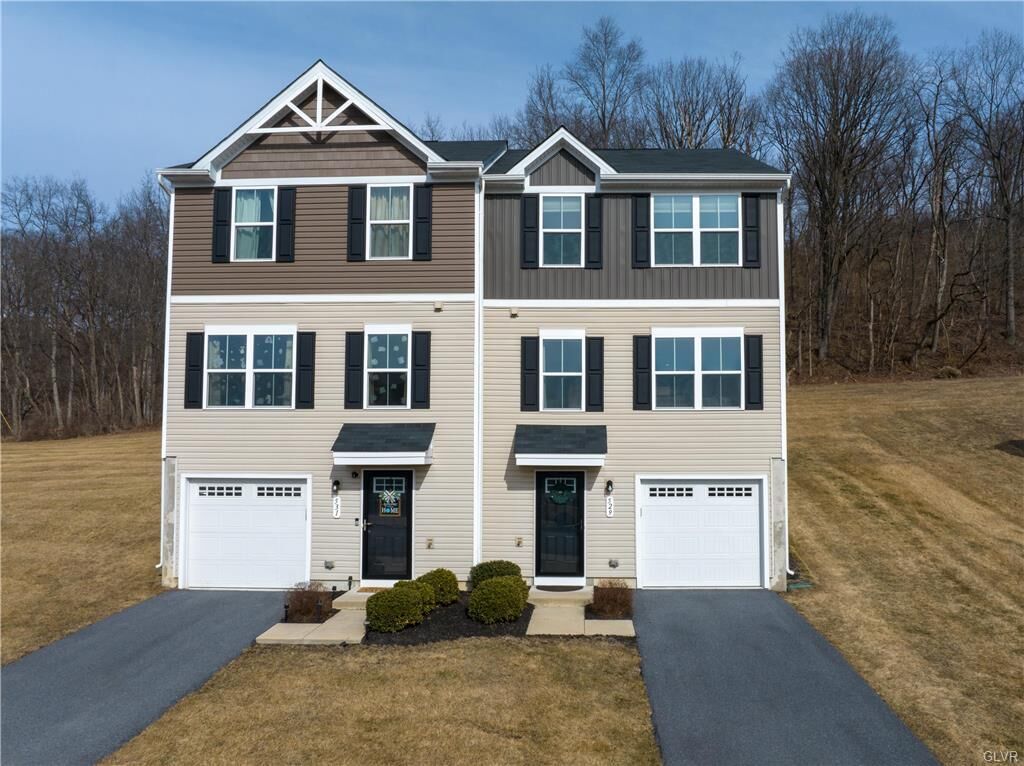 Property Photo:  529 River Run  PA 18067