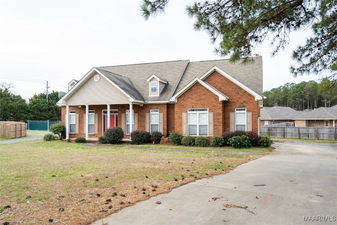 Property Photo:  39 Joshua Circle  AL 36025 