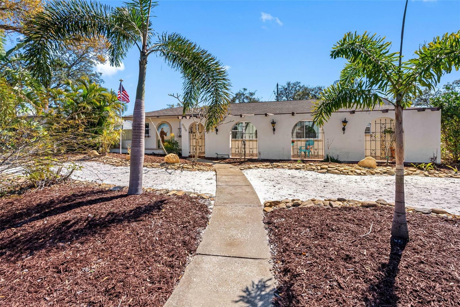 Property Photo:  7320 Burlington Avenue N  FL 33710 