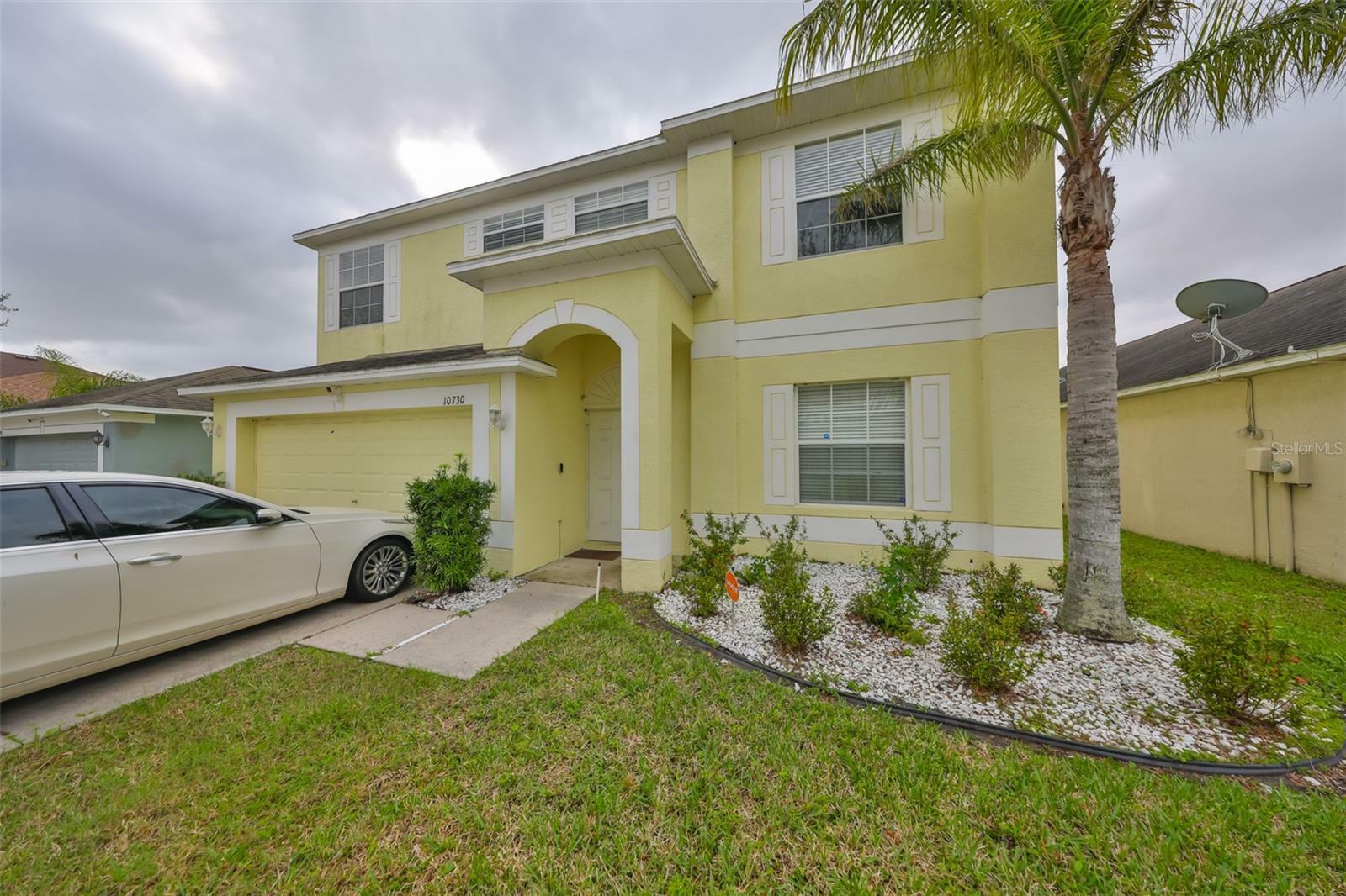 Property Photo:  10730 Shady Preserve Drive  FL 33579 