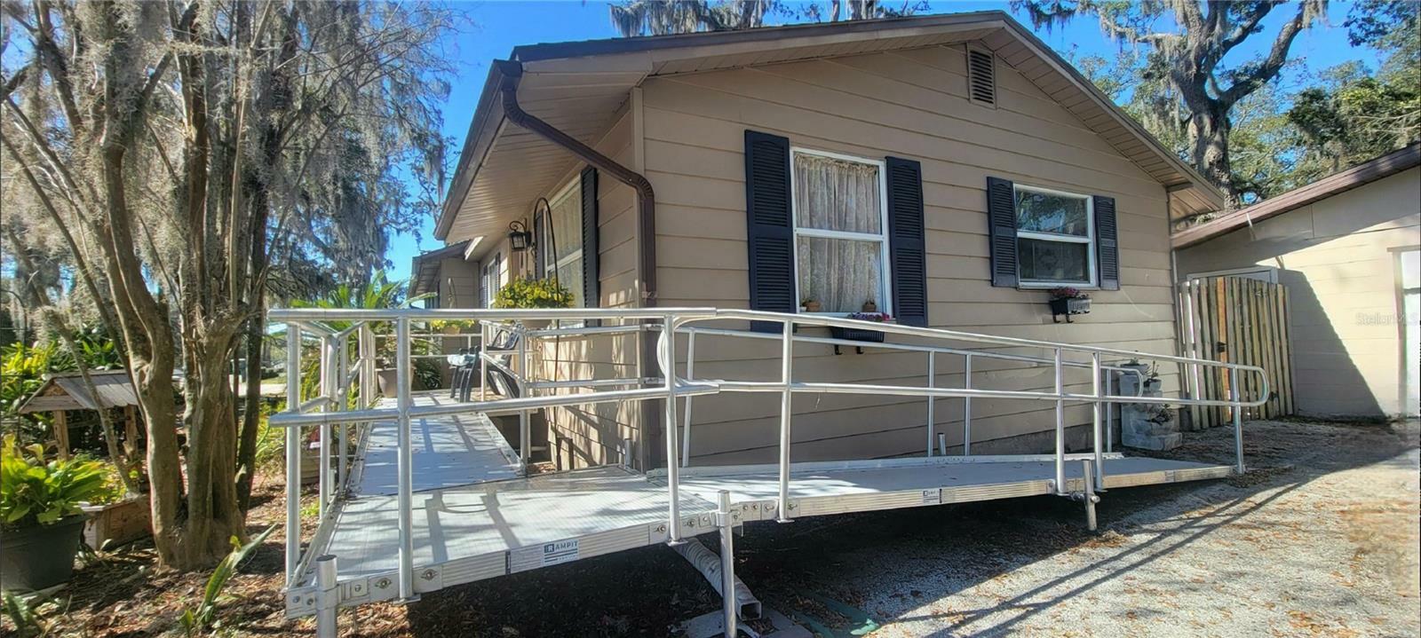 Property Photo:  6825 Main Street  FL 34653 