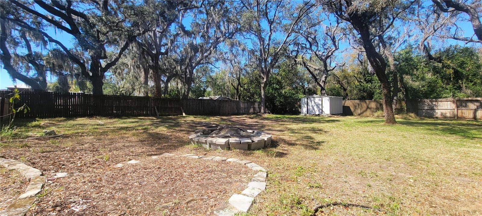 Property Photo: 6825 Main Street FL 34653