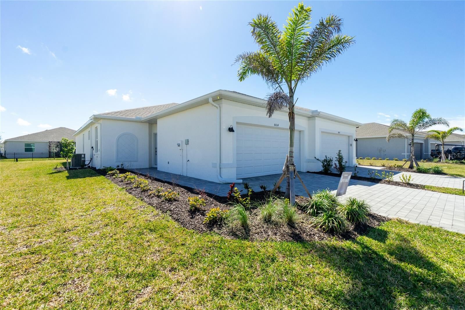 Property Photo:  8604 Seasalt Loop  FL 34224 