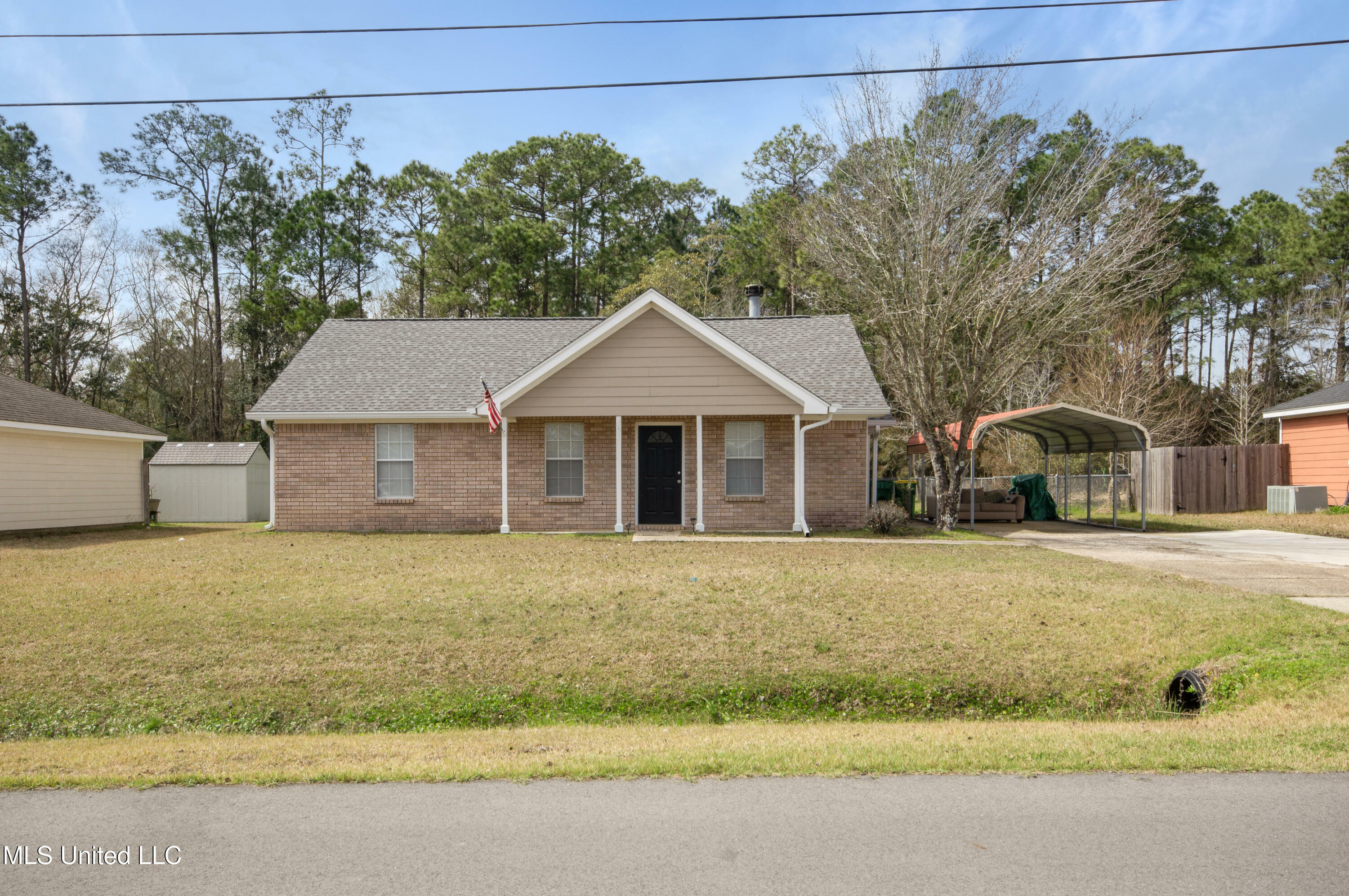 Property Photo: 10513 Maple Street MS 39565