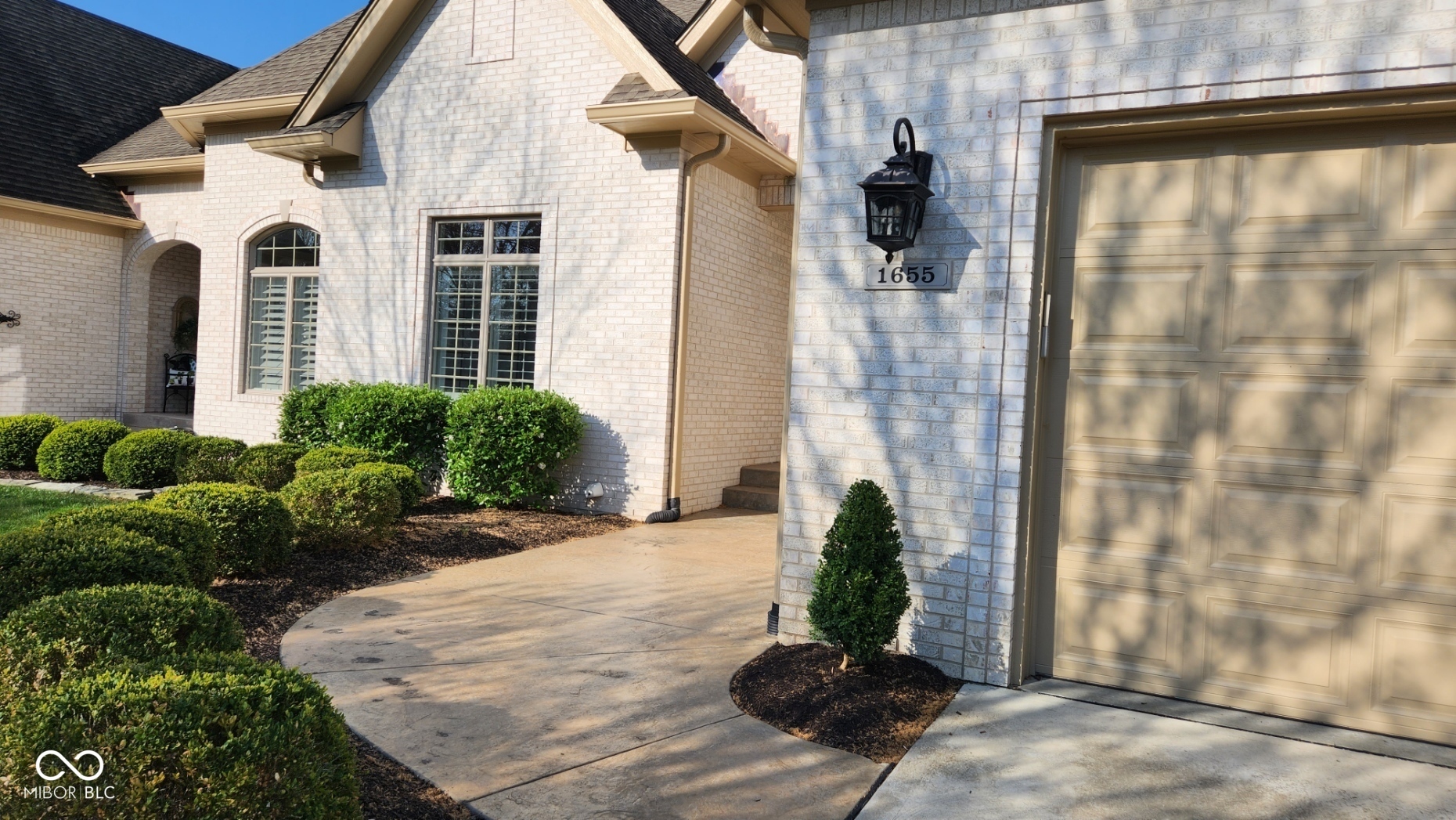 Property Photo: 1655 Rosebud Lane IN 46143