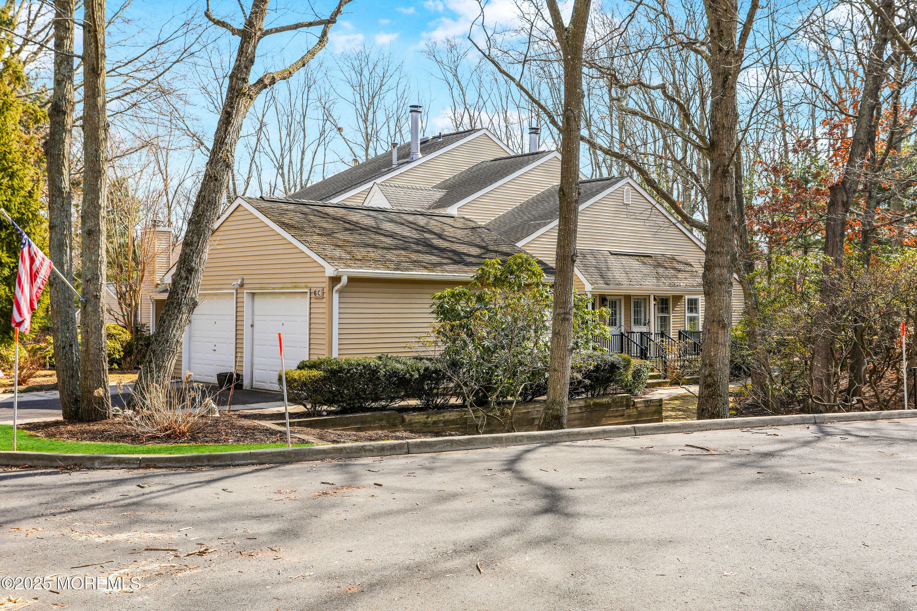 Property Photo:  6 Hickory Court C  NJ 08730 