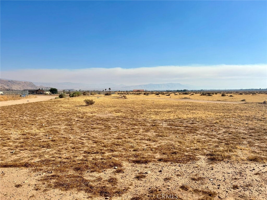 Property Photo: 15048 Loves Lane CA 92395