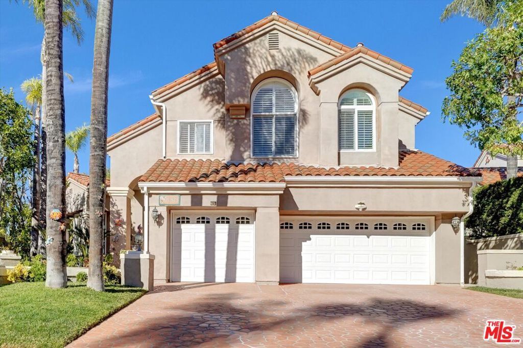 Property Photo: 24823 Alexandra Court CA 91302
