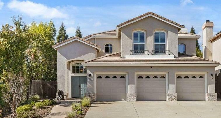 Property Photo:  5002 Knights Way  CA 95765 