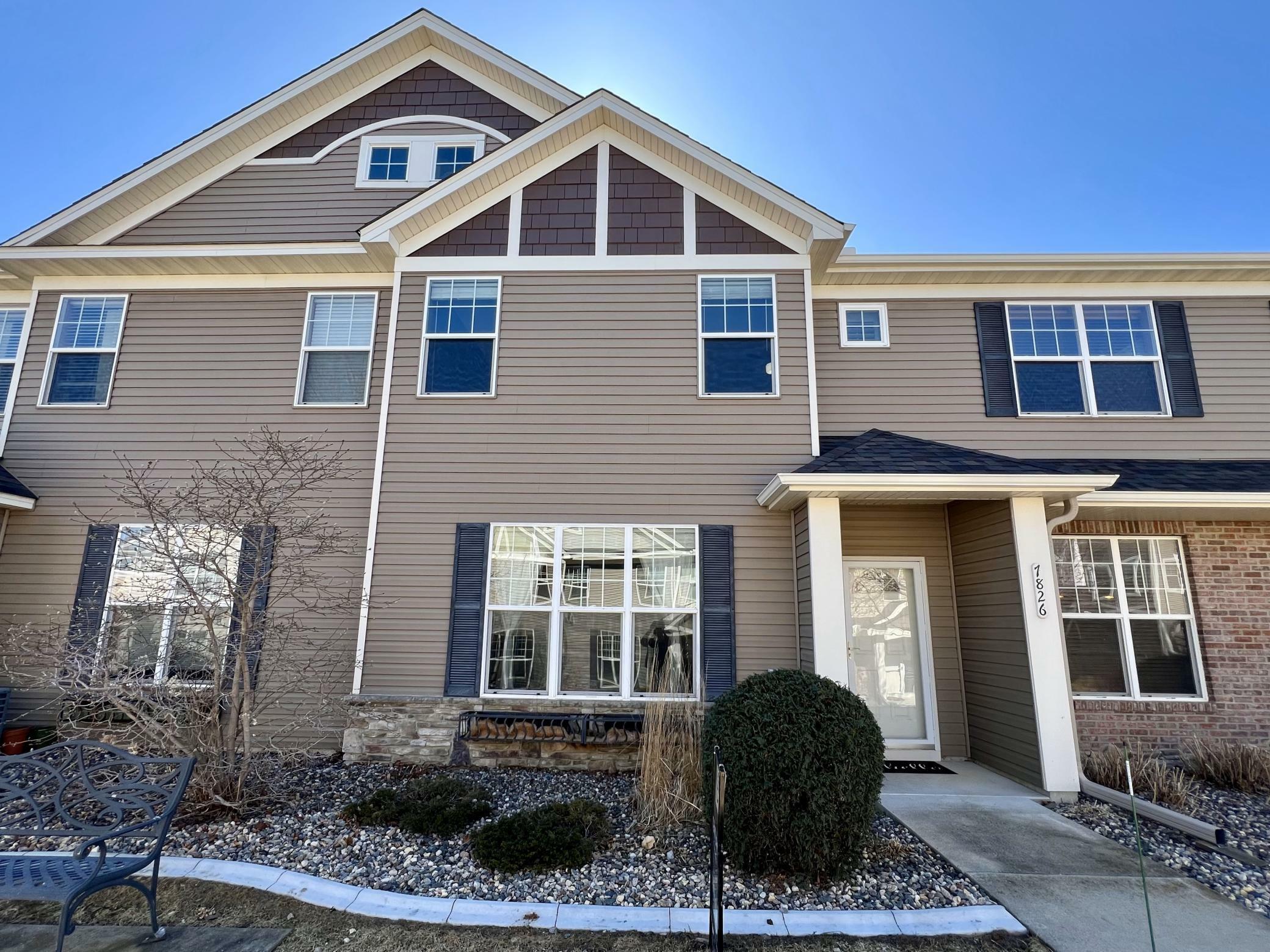 7826 Madelyn Creek Drive  Victoria MN 55386 photo