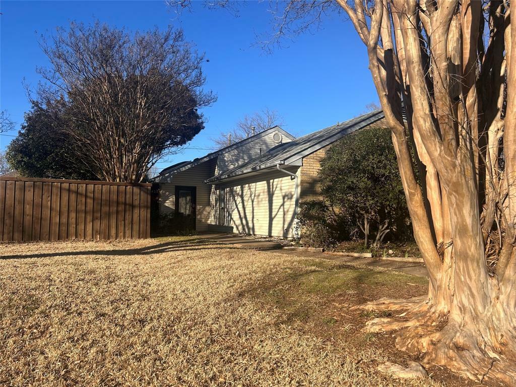 Property Photo:  5939 Smoke Glass Trail  TX 75252 