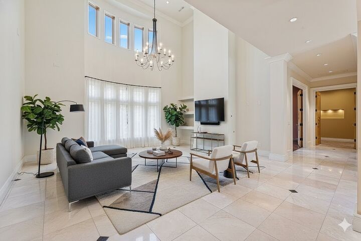 Property Photo: 608 Sequoyah Drive AR 72701