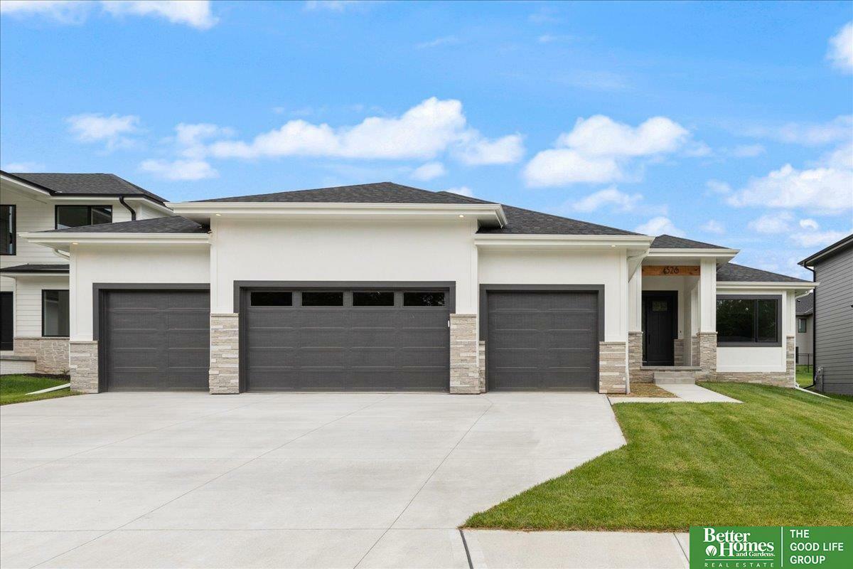Property Photo: 10204 S 191st Street NE 68136
