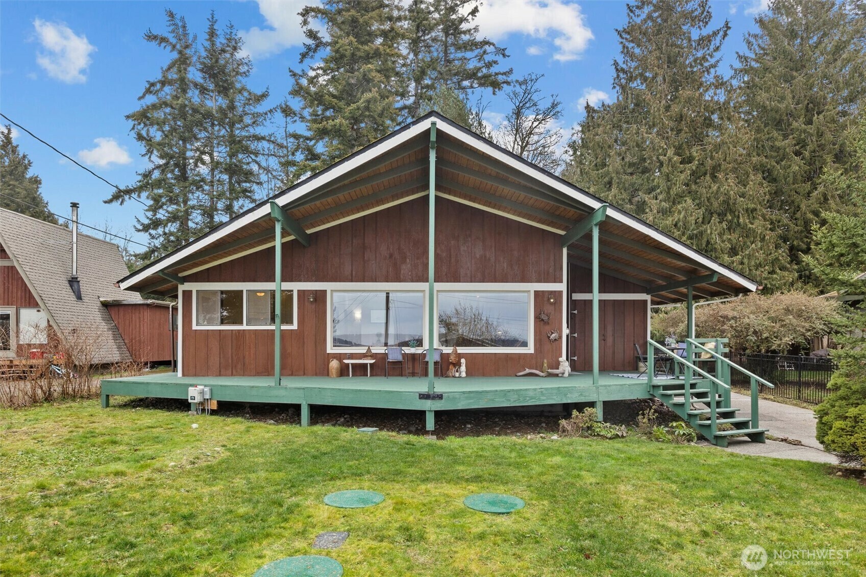 Property Photo: 1079 Ellie Lane WA 98282