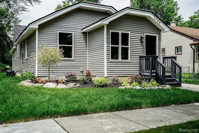 Property Photo:  2129 Romeo Street  MI 48220 