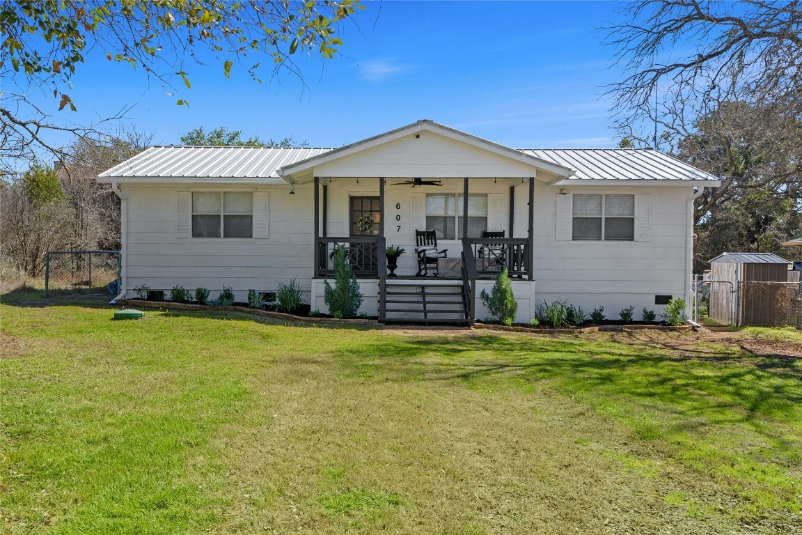 Property Photo:  607 Littlewin  TX 78669 