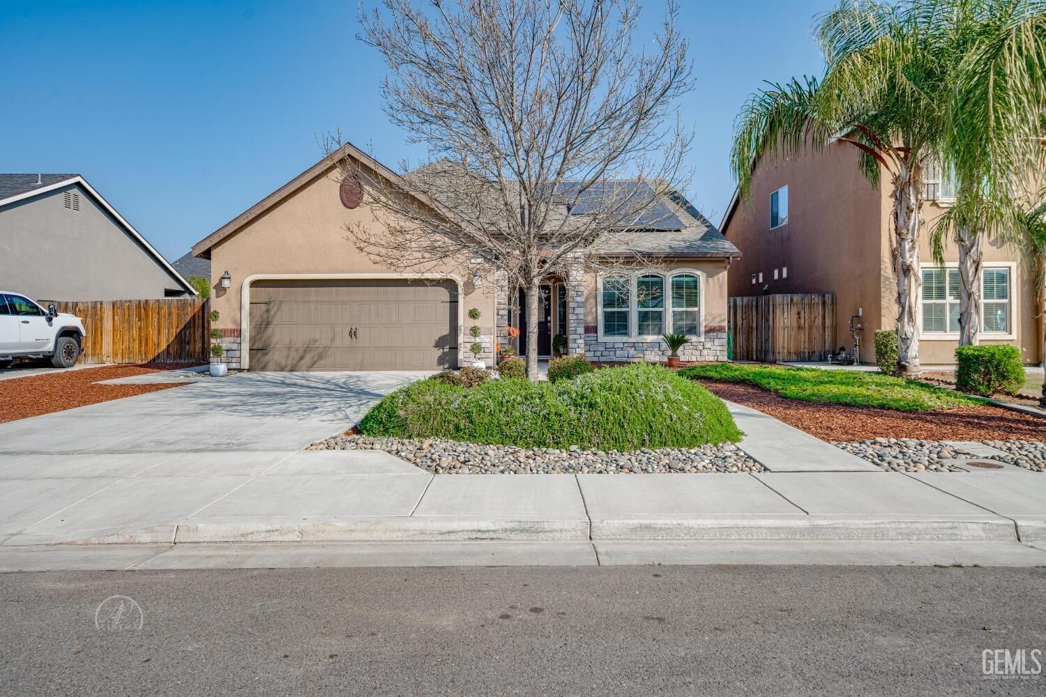 Property Photo: 5424 Black Pearl Court CA 93313