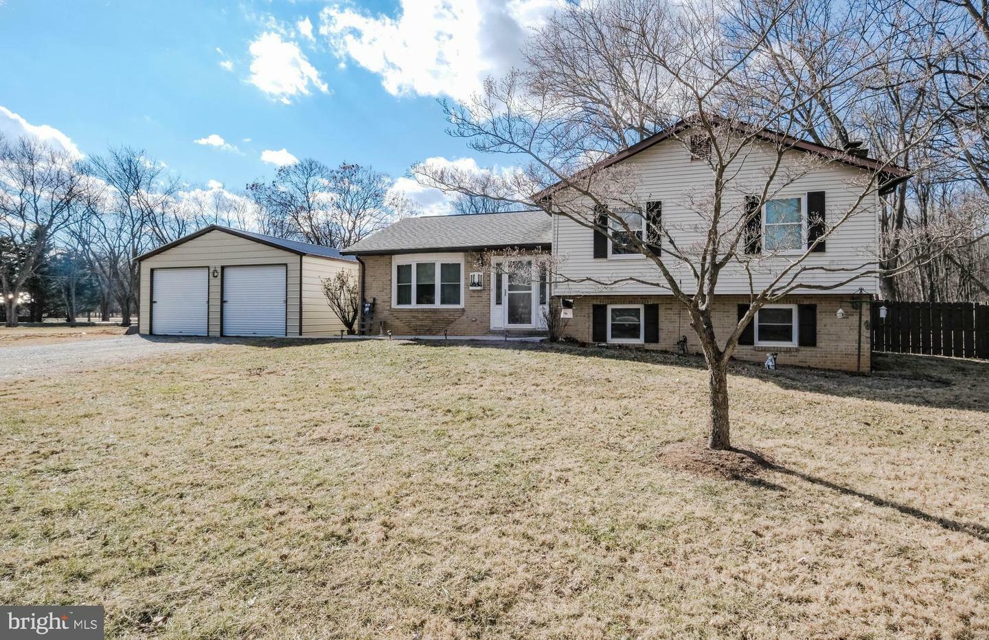 Property Photo:  448 Duncan Field Lane  WV 25414 