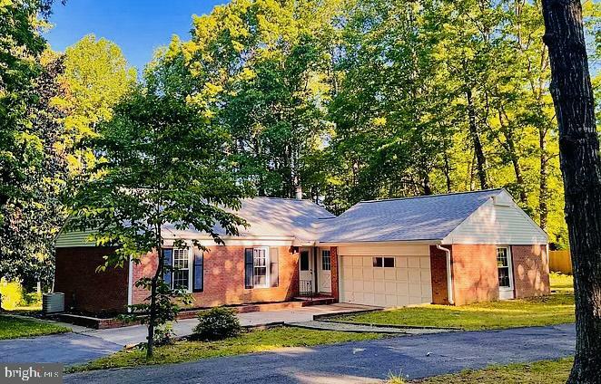 Property Photo:  13 Berkshire Lane  VA 22551 