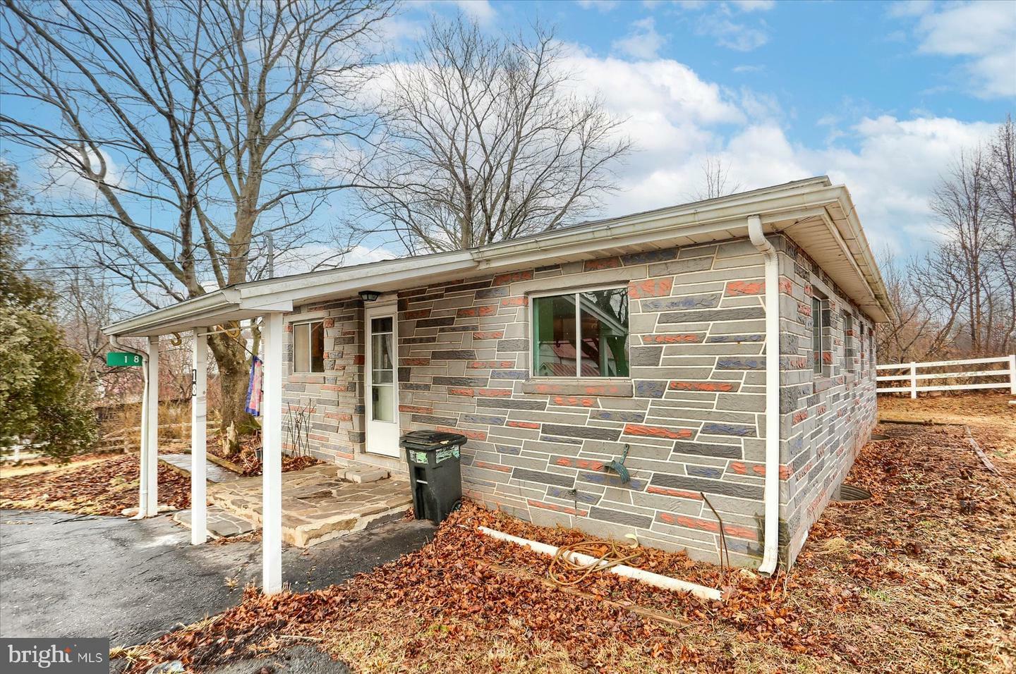 Property Photo:  18 Windy Hill Road  PA 17090 