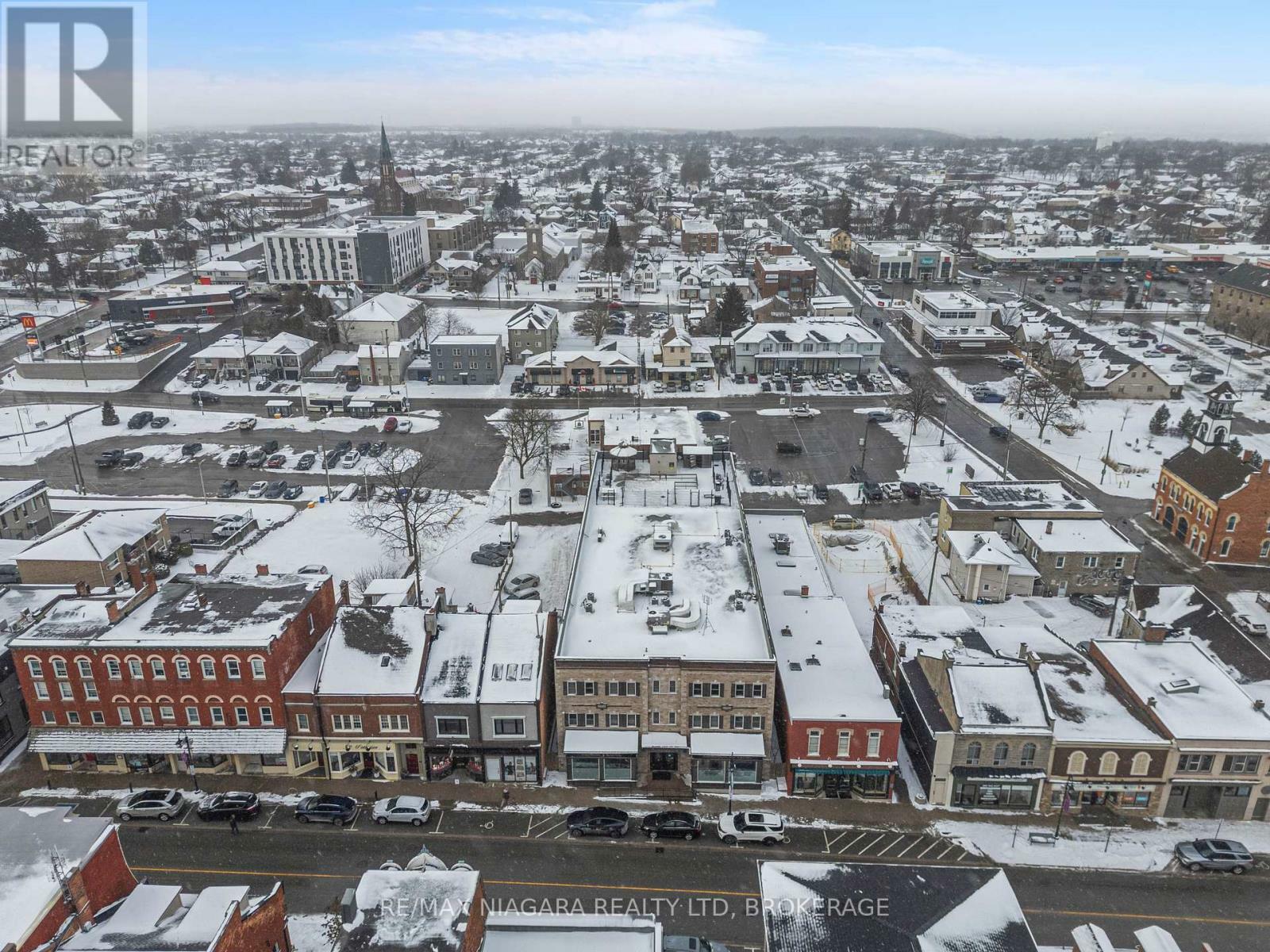 Photo de la propriété: 21 Front Street ON L2V 1W8