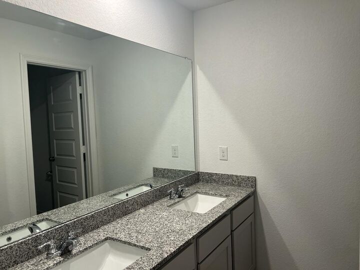 Property Photo:  5727 Tabula Rasa Drive  TX 77493 