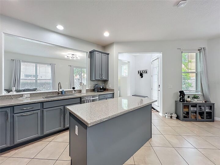 Property Photo: 9575 Silver Buttonwood Street FL 32832
