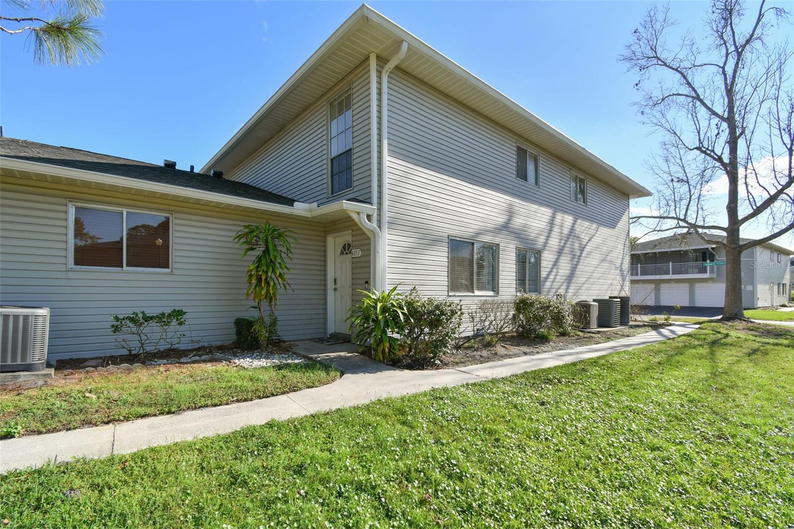 Property Photo: 4353 Shadow Crest Pl 3 FL 32811