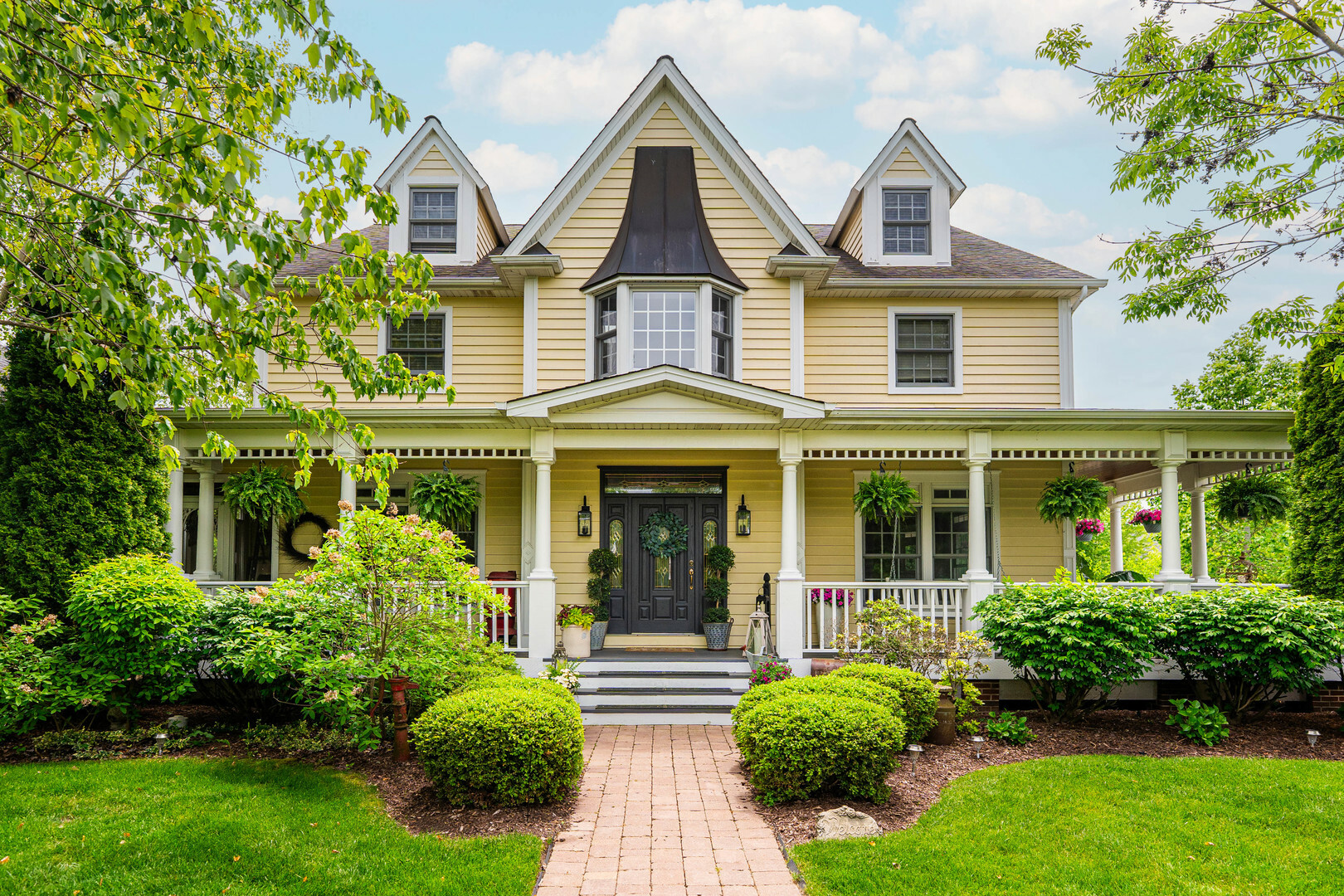 3N985 Walt Whitman Road  St. Charles IL 60175 photo