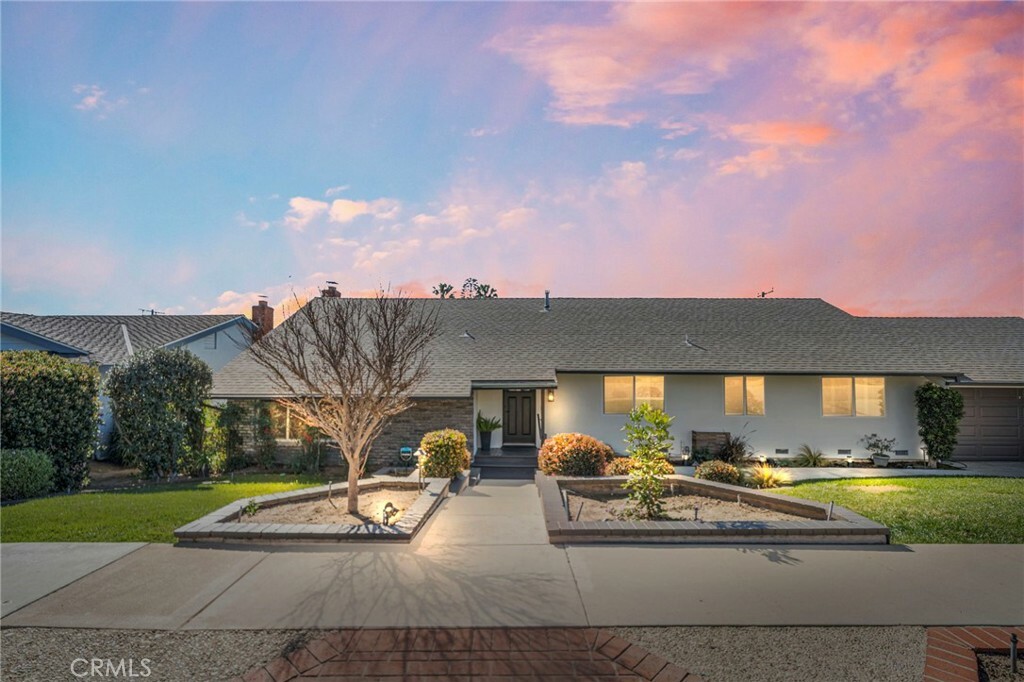 Property Photo: 640 Woodcrest Avenue CA 90631