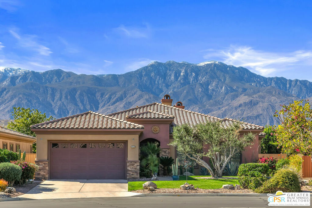 Property Photo: 35329 Vista Montana Court CA 92234