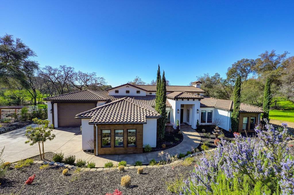 Property Photo: 1562 Camino Verdera CA 95648