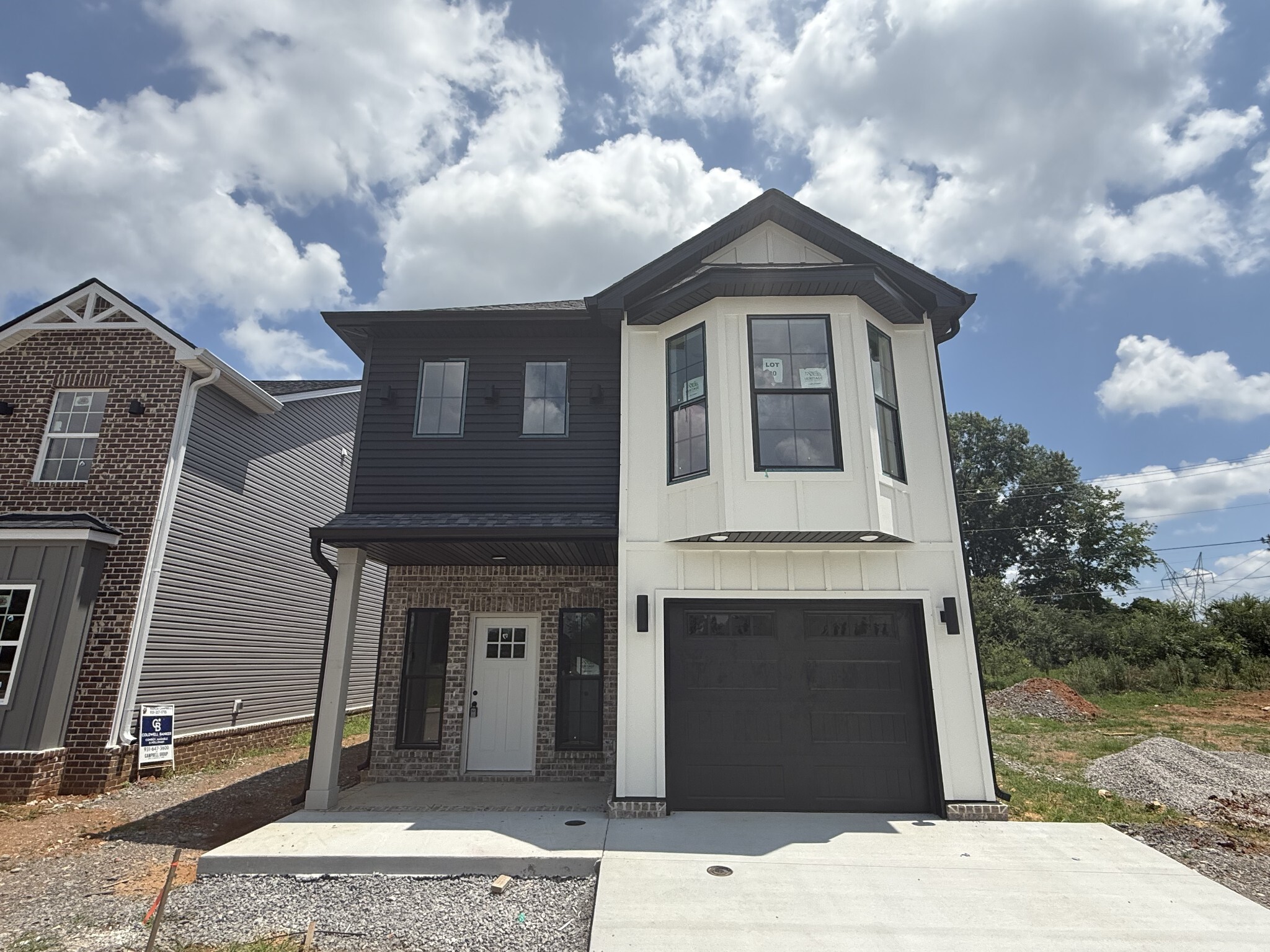 Property Photo: 541 Charleston Cove Way TN 37043