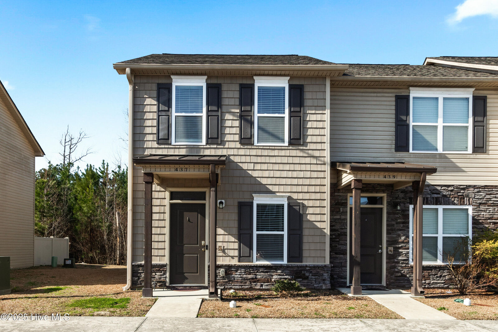 Property Photo:  437 Sullivan Loop  NC 28544 