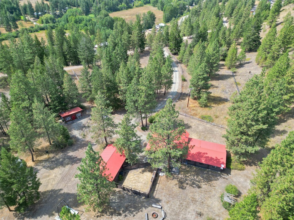 Property Photo:  1035 Highway 5A  BC V0X 1W0 