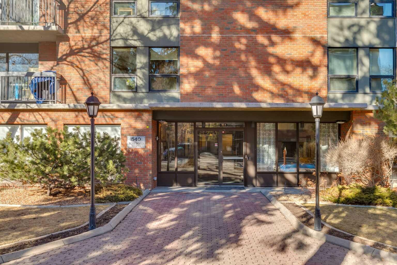 Property Photo: 540 14 Avenue SW 1440 AB T2R 0M6