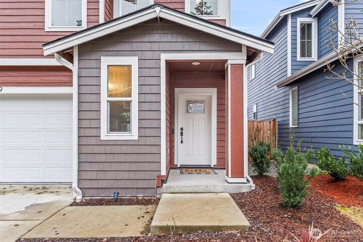 Property Photo:  5139  Sophie Street  WA 98312 