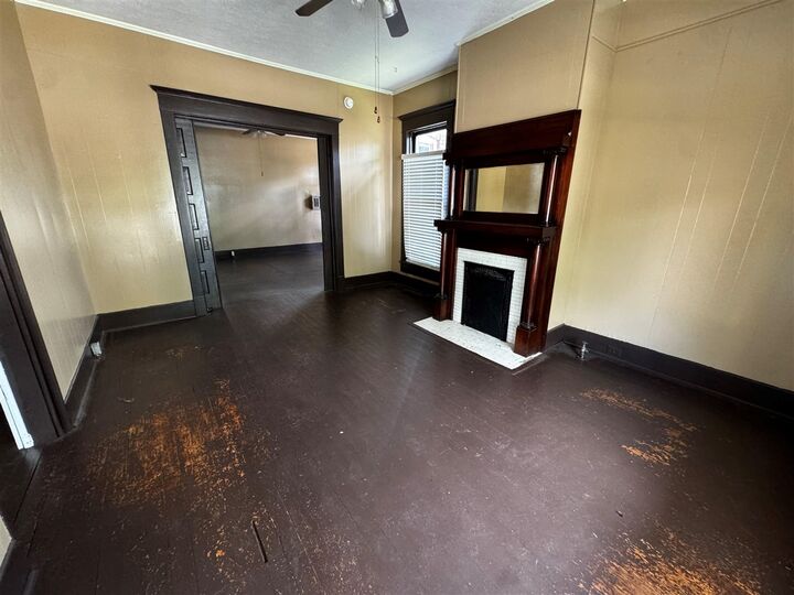 Property Photo:  117 E 11th Avenue  KY 42101 