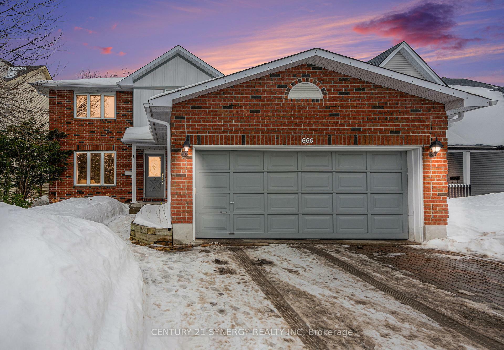 Property Photo: 666 Mathieu Way ON K4A 2R4