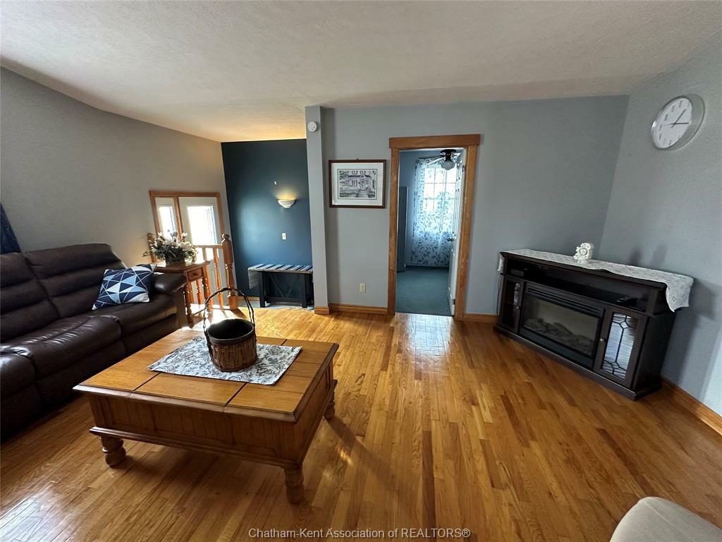 Photo de la propriété:  348 Sydenham Street  ON N0P 1M0 