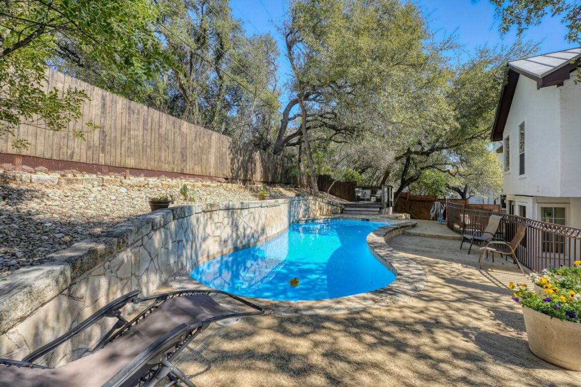Property Photo:  4804 Ranch Road 2222  TX 78731 
