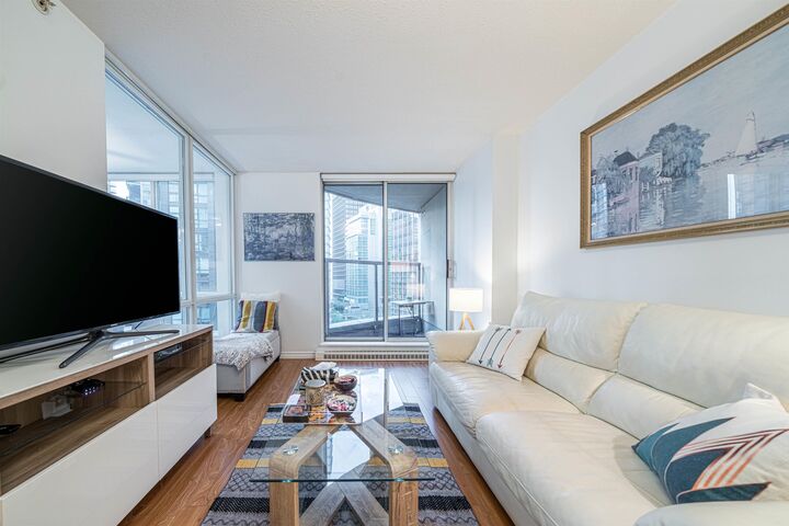 Photo de la propriété: 1166 Melville Street 903 BC V6E 4P6