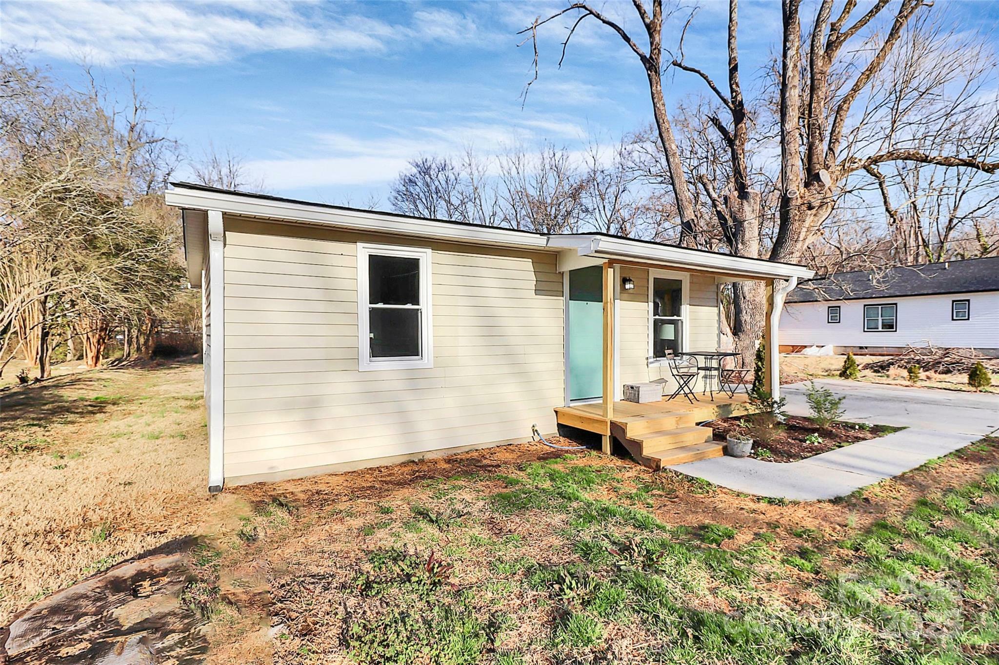 Property Photo: 1061 Gaither Place NW NC 28027