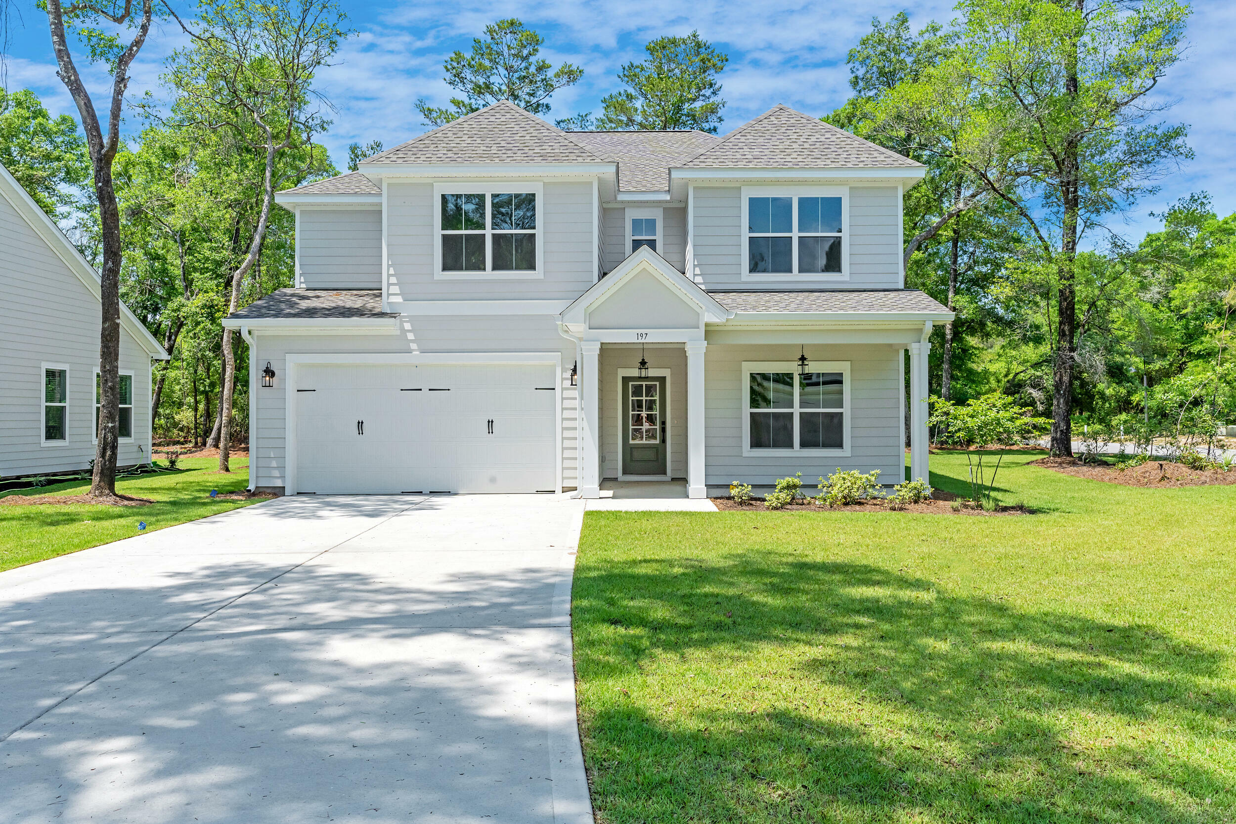 Property Photo: 197 J Hunter'S Way N Way Lot 29 FL 32439