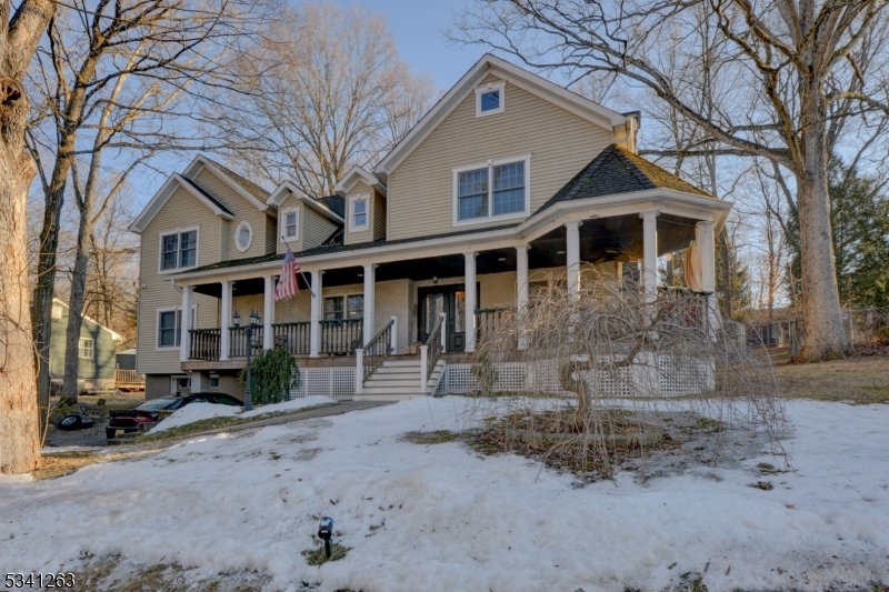 Property Photo: 58 Bearfort Ter NJ 07456