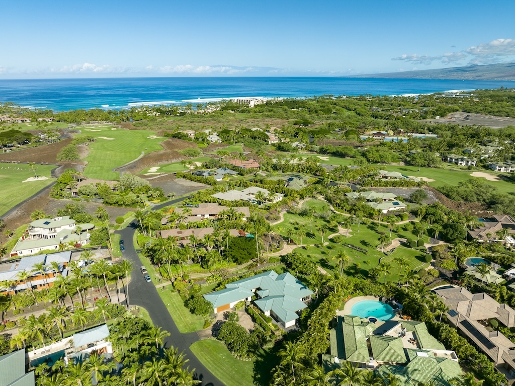 Property Photo:  68-105 Pukaua Pl  HI 96743 