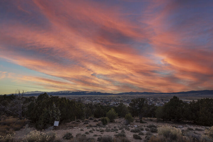 Property Photo: 954 S Panorama Dr UT 84720